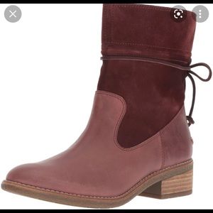 Sperry boots